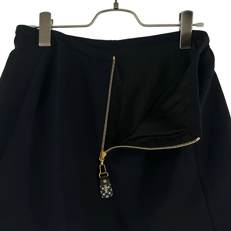 Louis Vuitton / ルイヴィトン | 2022SS | シルク ウール スパンコール モノグラムストラップ スカート | 38 | レディース