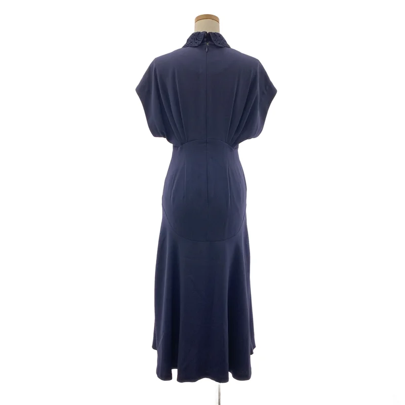 Mame Kurogouchi / マメクロゴウチ | 2024SS | Back Satin Crepe Georgette Embroidered Collar Flared Dress コード刺しゅう ワンピース | 1 | レディース