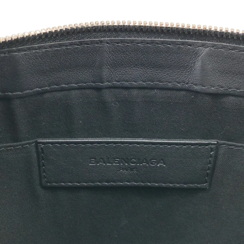 BALENCIAGA / バレンシアガ | レザー パンチングロゴ クラッチバッグ |