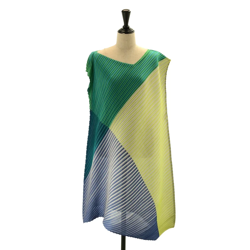 PLEATS PLEASE ISSEY MIYAKE / プリーツプリーズイッセイミヤケ | 変形 オーバーシルエット ドレス ワンピース | 5 | レディース