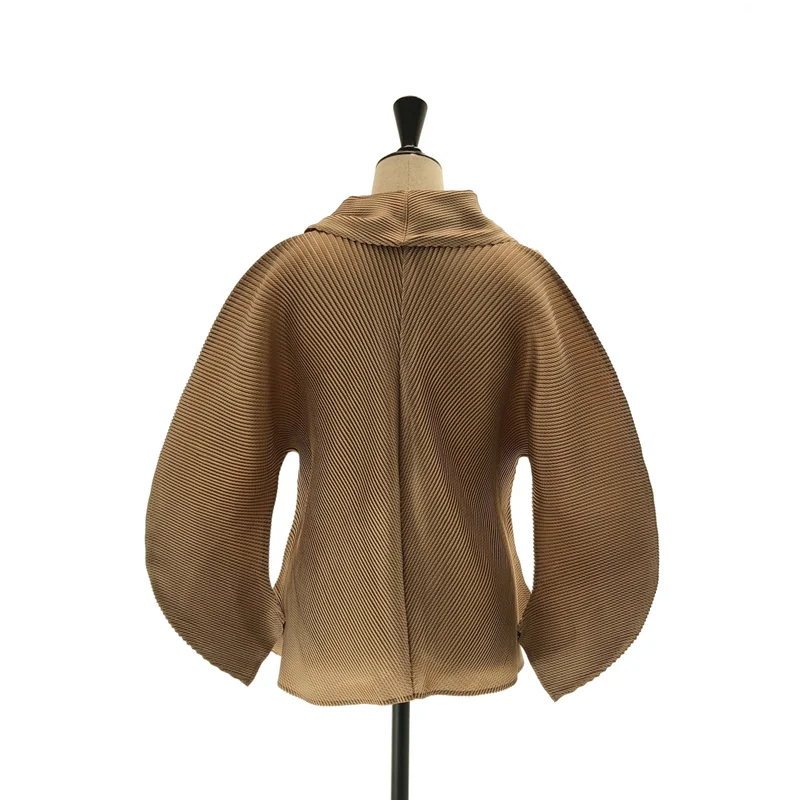 ISSEY MIYAKE / イッセイミヤケ | 変形 ボリュームスリーブ シングルジャケット | 2 | レディース
