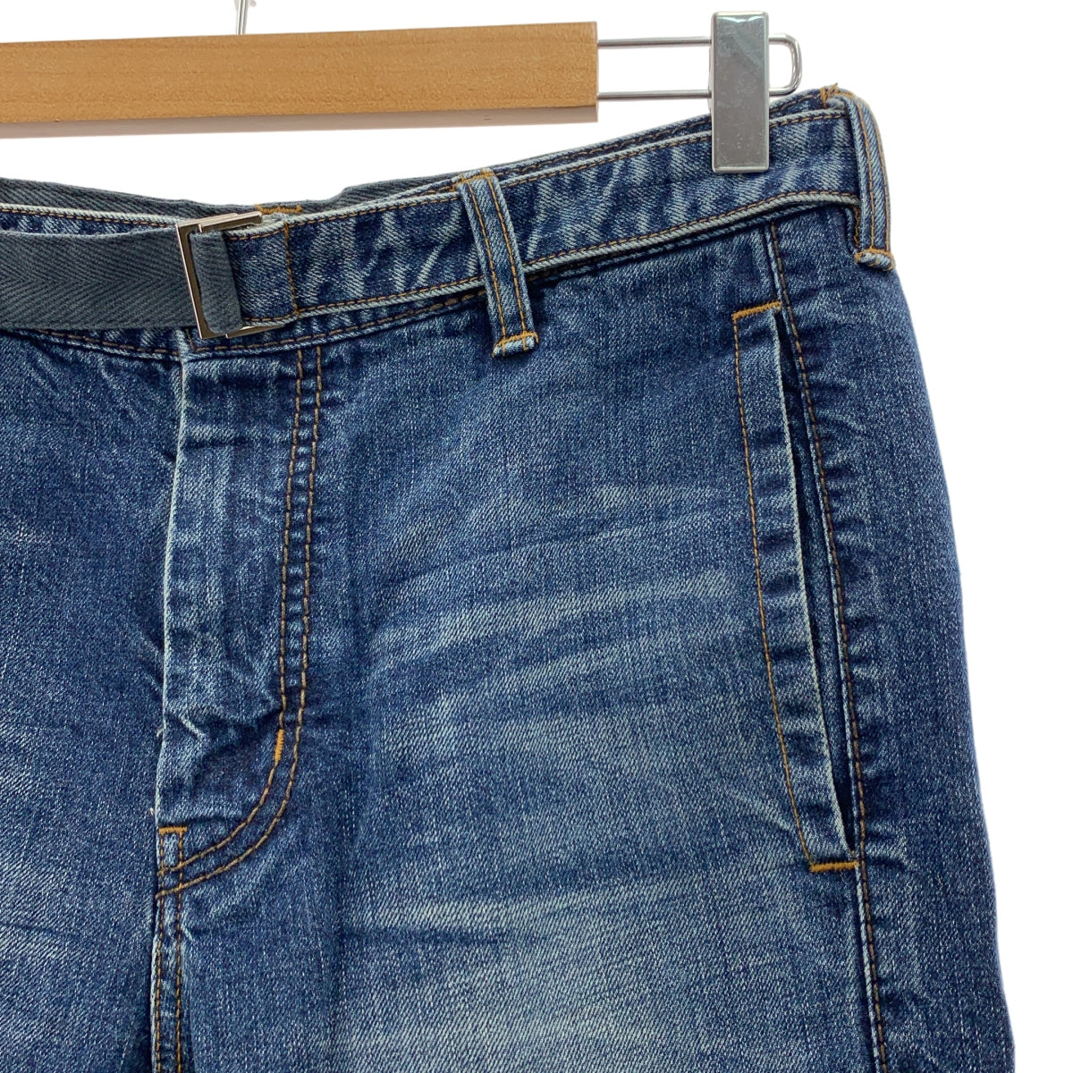 sacai / サカイ | ジップスリット ベルテッド レイヤード デニムパンツ | 1 | インディゴ | メンズ sacai / サカイ | ジップスリット ベルテッド レイヤード デニムパンツ
