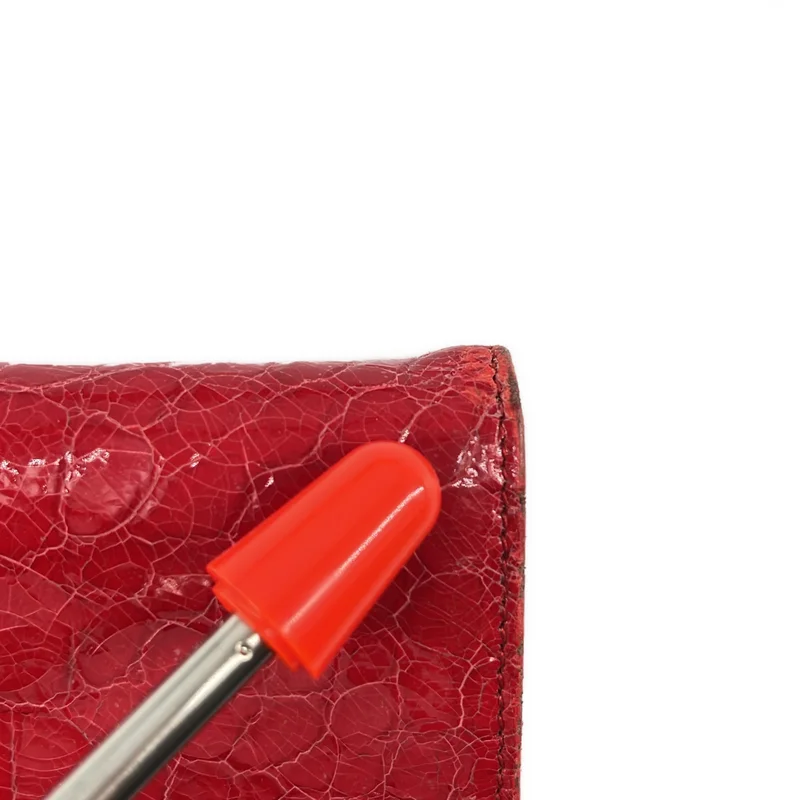 miu miu / ミュウミュウ | エナメルレザー エンボス ロングウォレット |
