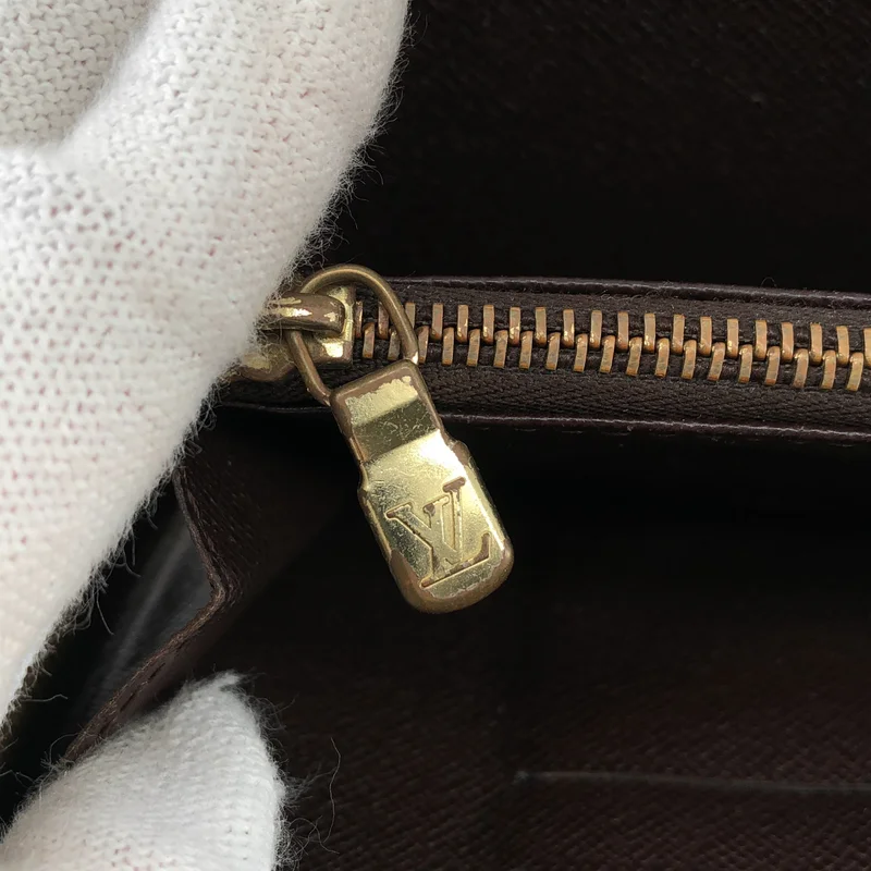 Louis Vuitton / ルイヴィトン | ダミエグラフィット ジッピーロングウォレット |