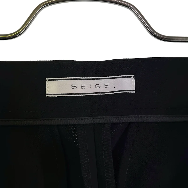 BEIGE， / ベイジ | 裾スリット スラックス パンツ | 4 | レディース