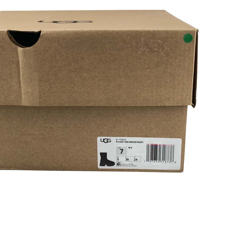 UGG / アグ | Classic Twin Seam New Heights ブーツ | 24 | レディース