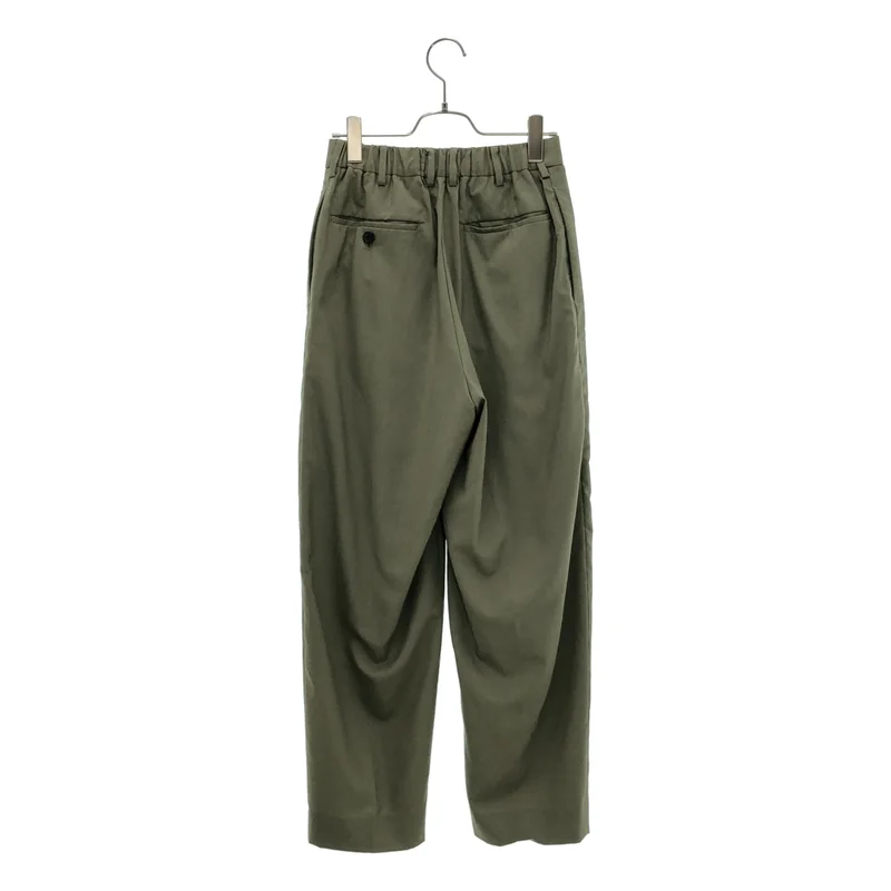 MARKAWARE / マーカウェア | CLASSIC FIT TROUSERS ORGANIC WOOL TROPICAL ウールトロピカル タック イージースラックス | 1 | メンズ
