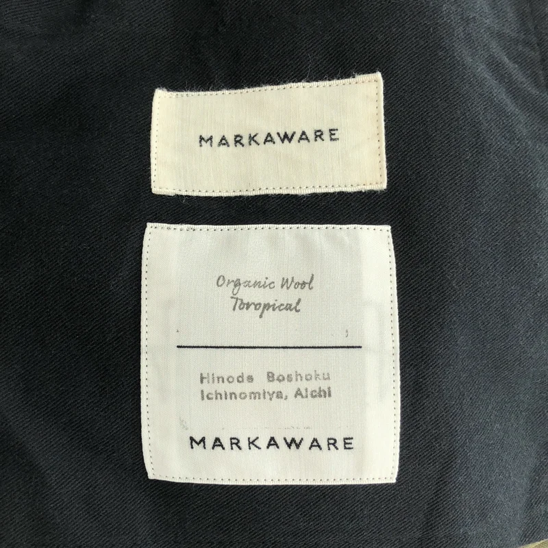 MARKAWARE / マーカウェア | CLASSIC FIT TROUSERS ORGANIC WOOL TROPICAL ウールトロピカル タック イージースラックス | 1 | メンズ