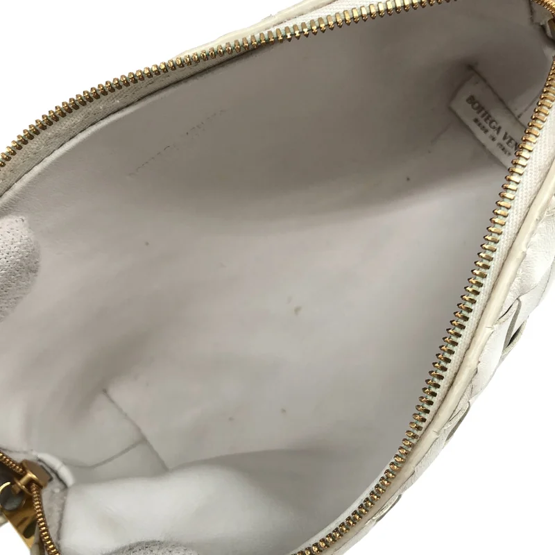 BOTTEGA VENETA / ボッテガヴェネタ | 609407 イントレチャートレザー ポシェット |