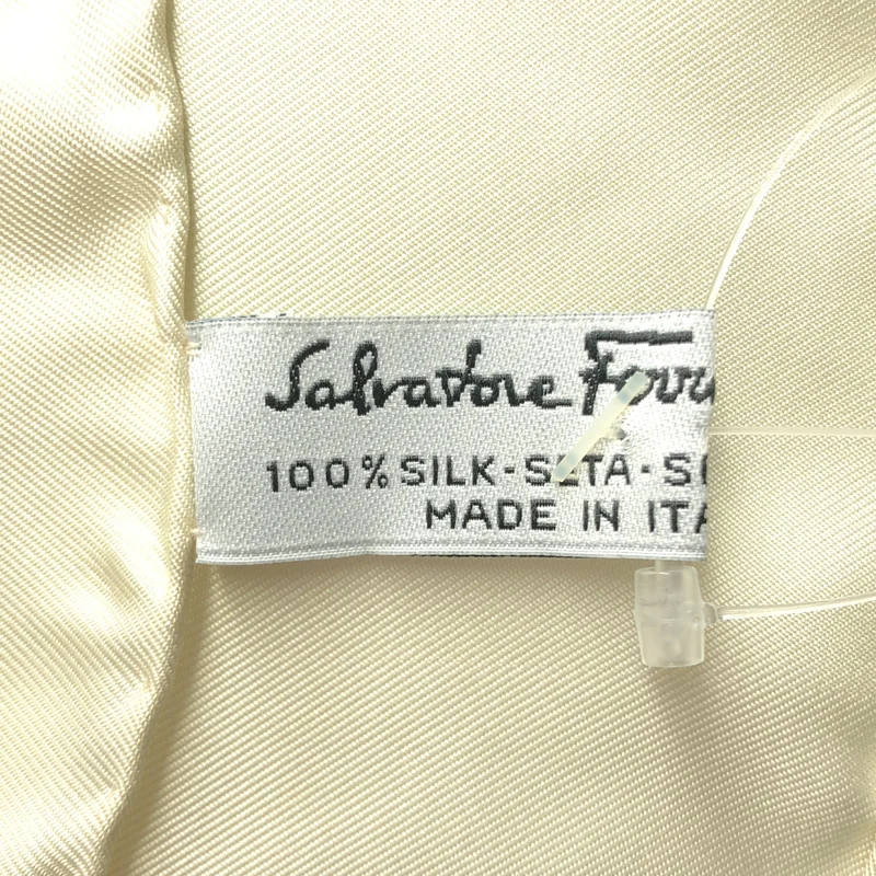 Salvatore Ferragamo / サルヴァトーレフェラガモ | シルク ストール |