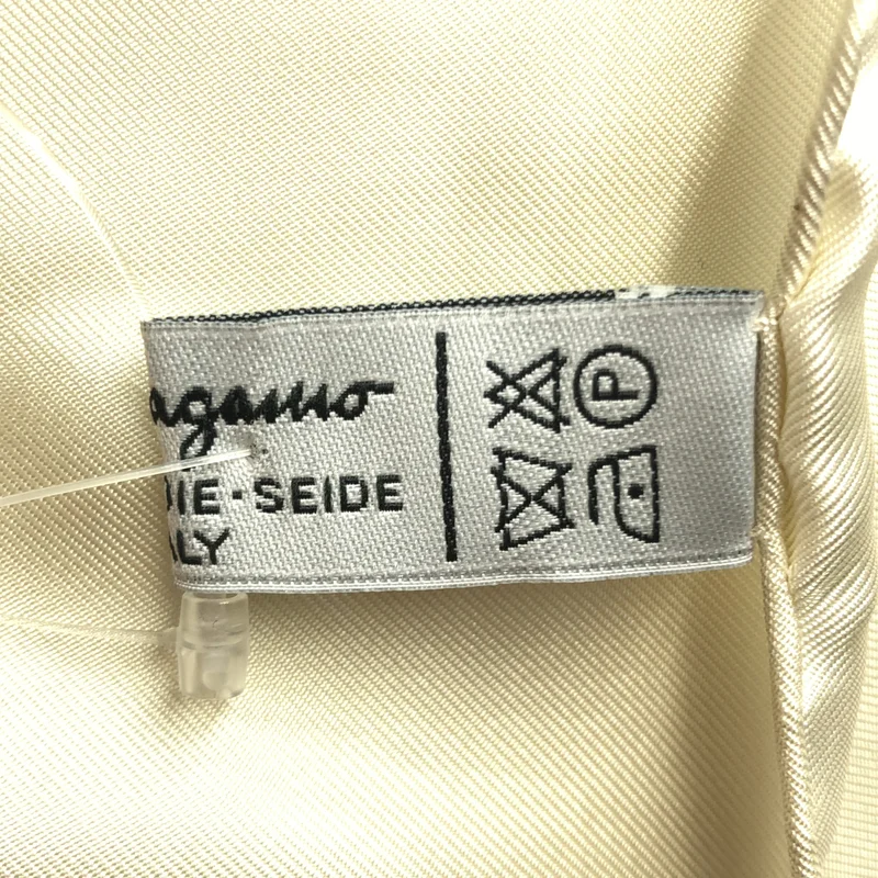 Salvatore Ferragamo / サルヴァトーレフェラガモ | シルク ストール |