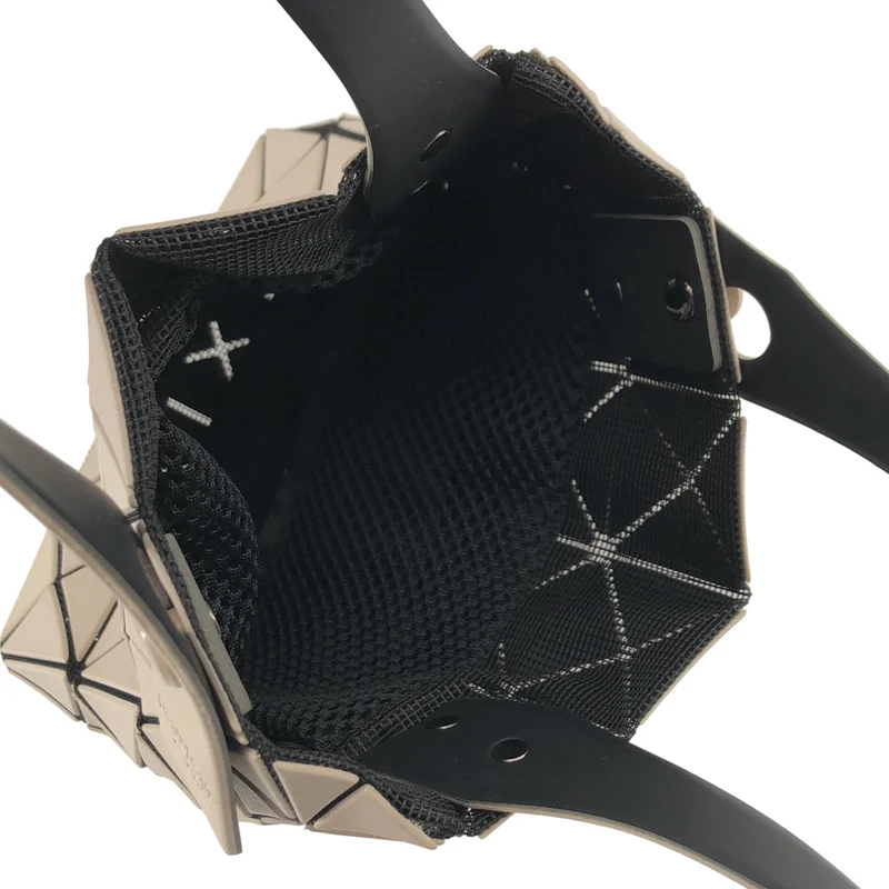 BAO BAO ISSEY MIYAKE / バオバオイッセイミヤケ | CARAT ミニハンドバッグ |