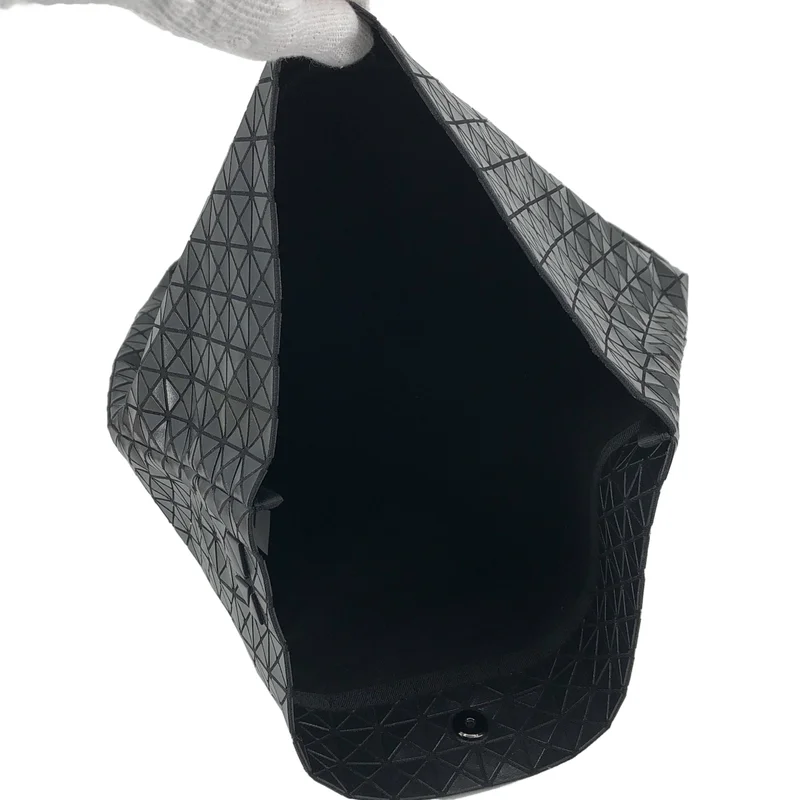 BAO BAO ISSEY MIYAKE / バオバオイッセイミヤケ | クラッチバッグ |