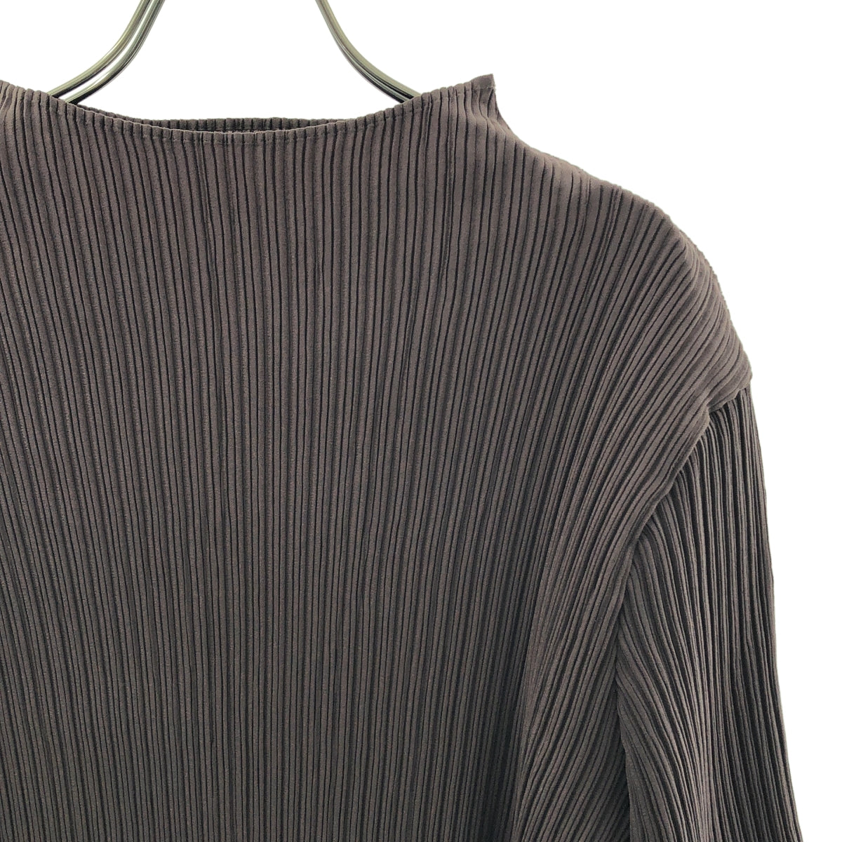 正規品ISSEY MIYAKE イッセイミヤケ プリーツ ボトルネックトップス ISSEY MIYAKE / イッセイミヤケ | HATCHING PLEATS top プリーツボトル