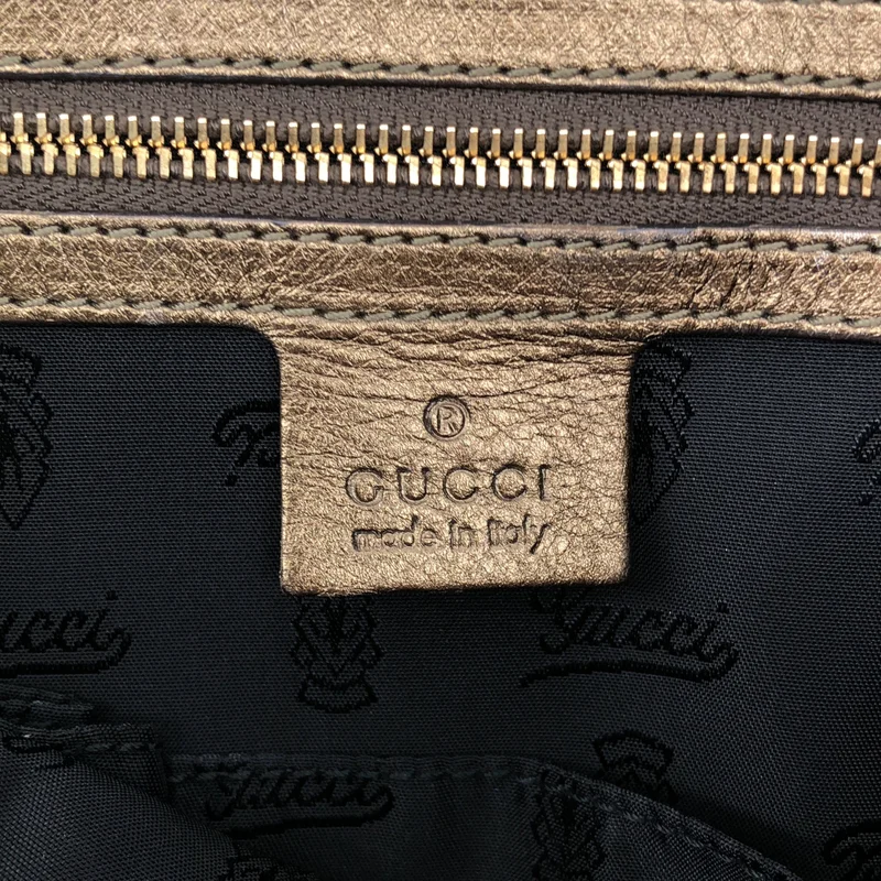 GUCCI / グッチ | ヒステリア レザー メタリック エンブレム クラッチバッグ |