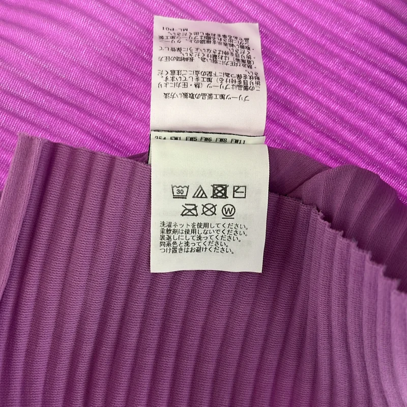 me ISSEY MIYAKE / ミーイッセイミヤケ | プリーツ Tシャツ_長袖 MI22KJ632 |