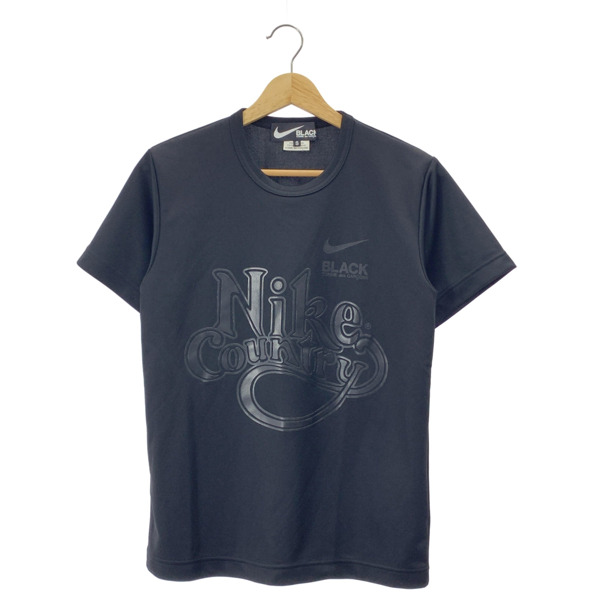 【美品】  BLACK COMME des GARCONS / ブラックコムデギャルソン | 2020SS | ×NIKE ナイキ / ロゴプリント ポリエステル Sジャージー Tシャツ | S | ブラック | レディース 美品】 BLACK COMME des GARCONS / ブラックコムデギャルソン | 2020SS
