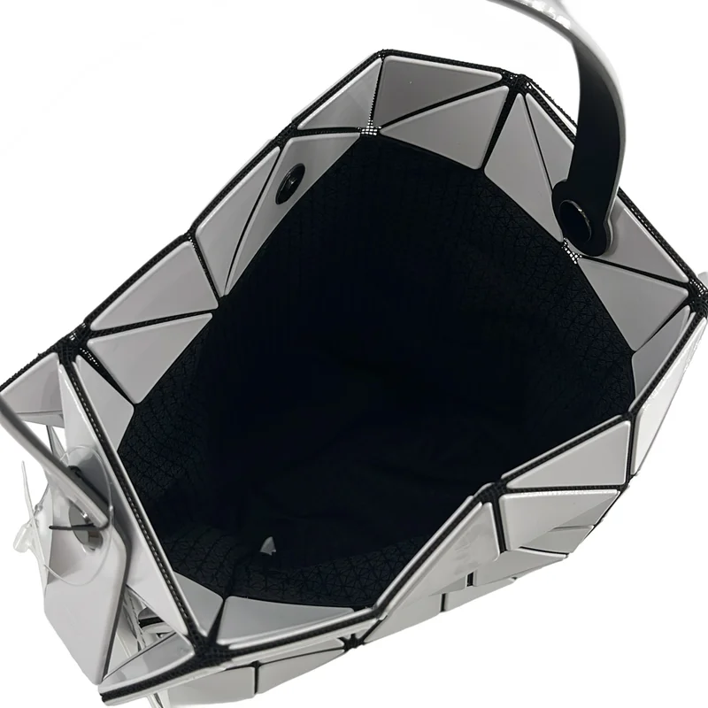 BAO BAO ISSEY MIYAKE / バオバオイッセイミヤケ | BEYOND / ビヨンド 変形 ハンド トートバッグ |
