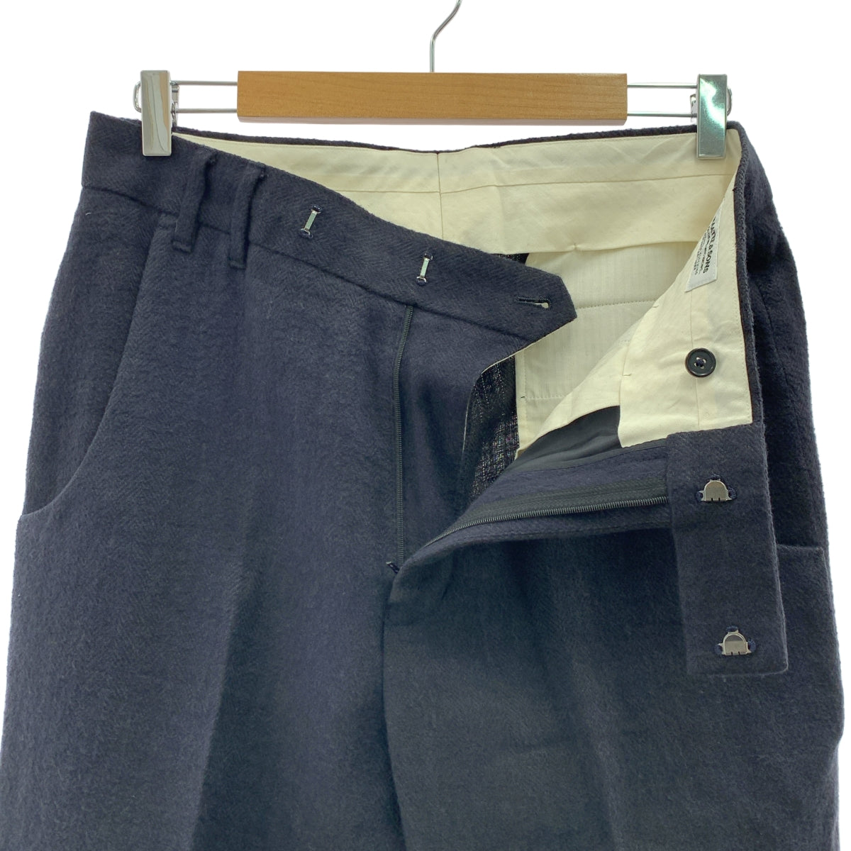 MAATEE&SONS マーティーアンドサンズ　スラックス　ヘリンボーン MAATEE&SONS / マーティー&サンズ | リネン ヘリンボーン スラックス