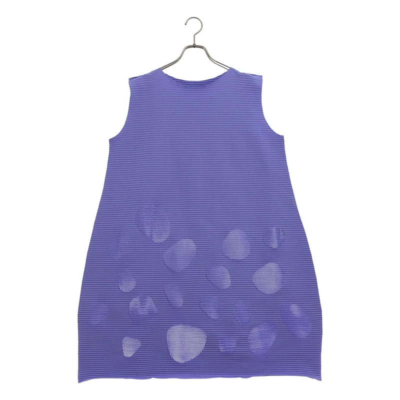 me ISSEY MIYAKE / ミーイッセイミヤケ – KLD