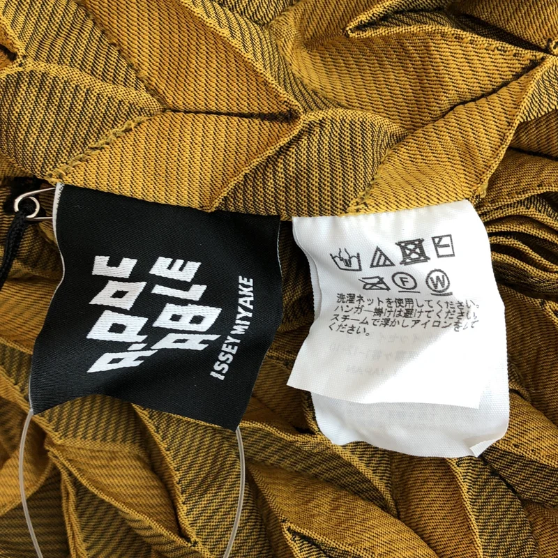 A-POC ABLE ISSEY MIYAKE / エイポックエイブルイッセイミヤケ | 2023AW | TYPE-O 009 3Dプリーツ ハイネックカットソー AT33FJ213 | 1 | メンズ