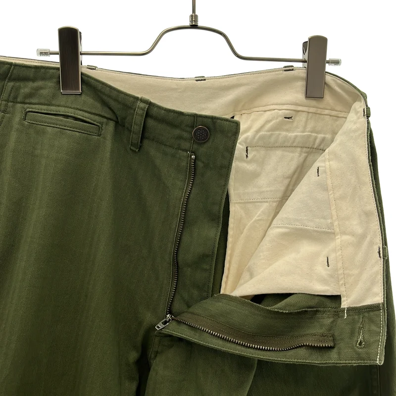 BEAMS PLUS / ビームスプラス | 2026SS | MIL Trousers Herringbone / コットン ヘリンボーン ミリタリーパンツ | L | メンズ