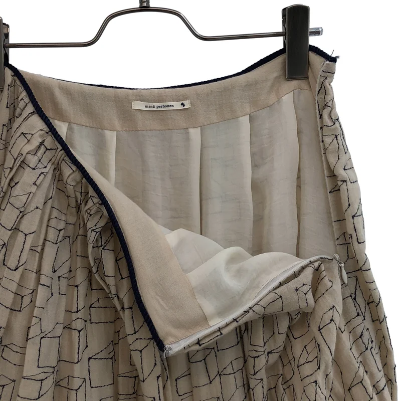 mina perhonen / ミナペルホネン | cube 刺しゅう スカート | 36 | レディース