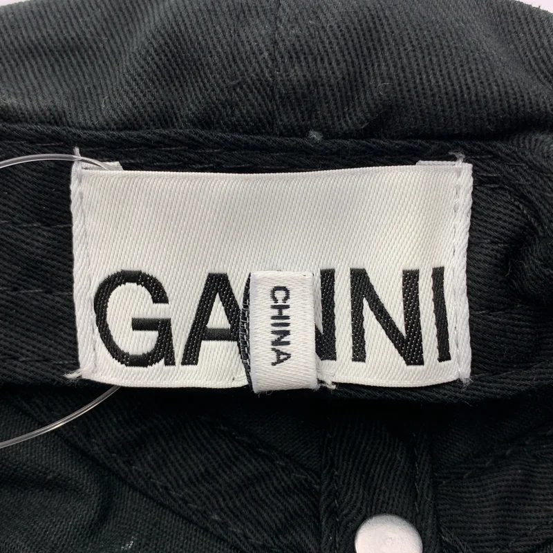 Ganni / ガニー | ロゴ ベースボール キャップ | F | その他