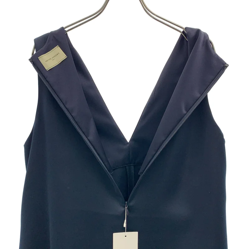UNITED ARROWS / ユナイテッドアローズ | サテン Vネック ジャンパースカート ワンピース | 38 | レディース