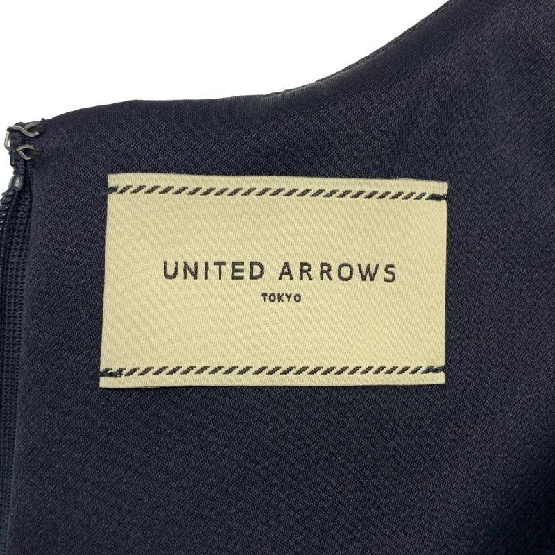 UNITED ARROWS / ユナイテッドアローズ | サテン Vネック ジャンパースカート ワンピース | 38 | レディース