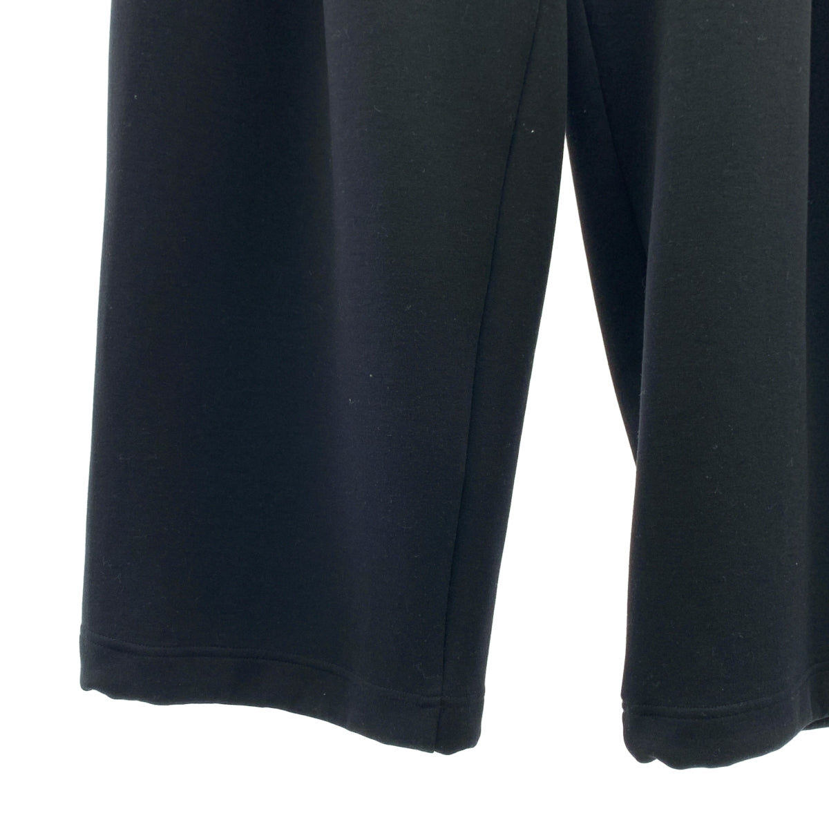 neon sign / ネオンサイン | Wide tech slacks ワイドテックスラックス