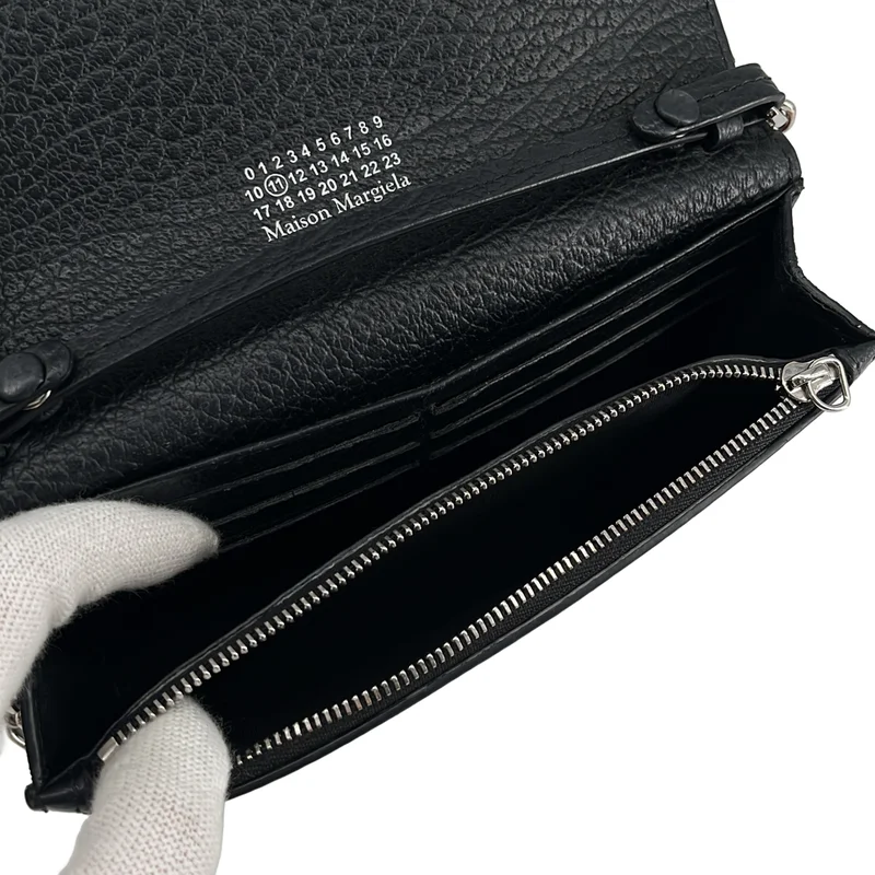 Maison Margiela / メゾンマルジェラ | 2023 | ４ステッチ グレイニーレザー チェーンウォレット ショルダーバッグ |