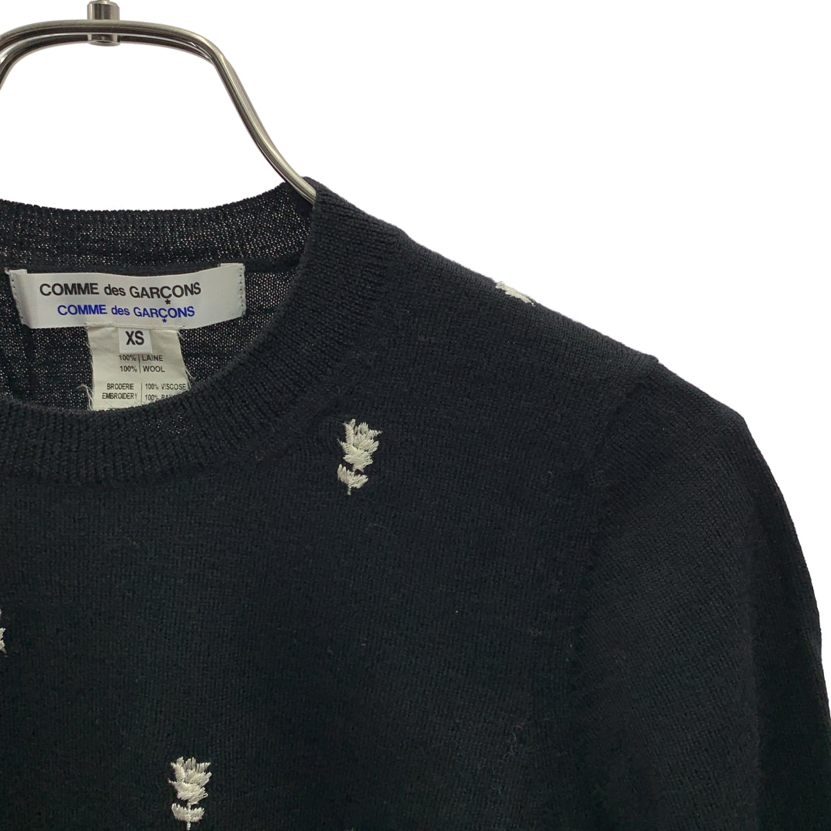 COMME des GARCONS COMME des GARCONS / コムコム | ウール エンブロイダリー ニット セーター | XS | ブラック | レディース COMME des GARCONS COMME des GARCONS / コムコム | ウール エンブロイ