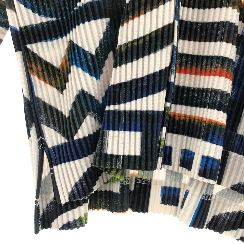 HOMME PLISSE ISSEY MIYAKE / オムプリッセイッセイミヤケ | 総柄プリント プリーツ ノーカラーシャツ HP91JJ166 | 3 | メンズ