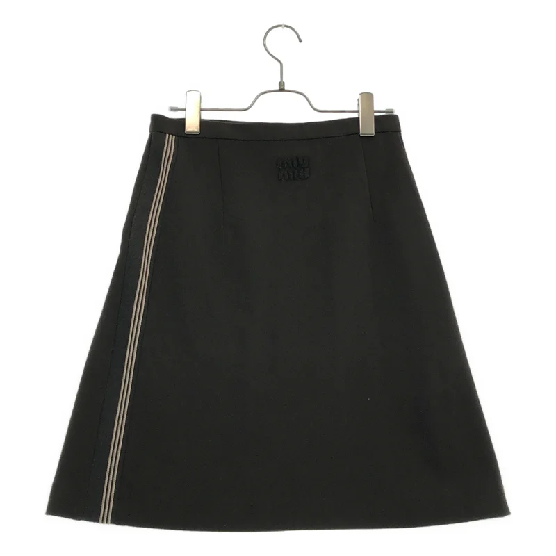 miu miu / ミュウミュウ | 2025 | Knitted skirt サイドライン ニット スカート | 38 | レディース