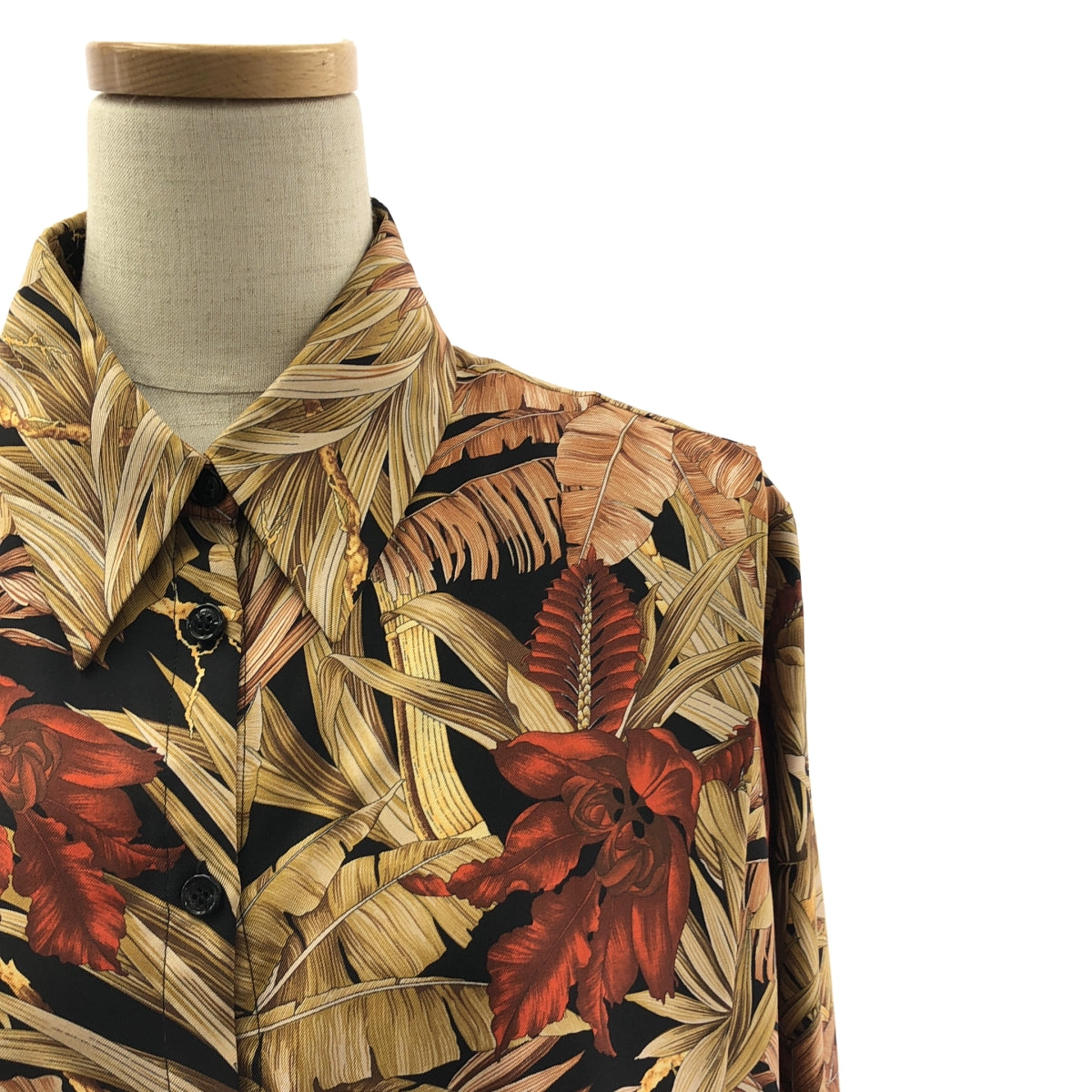 【美品】  Salvatore Ferragamo / サルヴァトーレフェラガモ | silk 100％ / シルク 総柄 オーバー シャツ ブラウス | 40 | マルチカラー | レディース 美品】 Salvatore Ferragamo / サルヴァトーレフェラガモ | silk 100