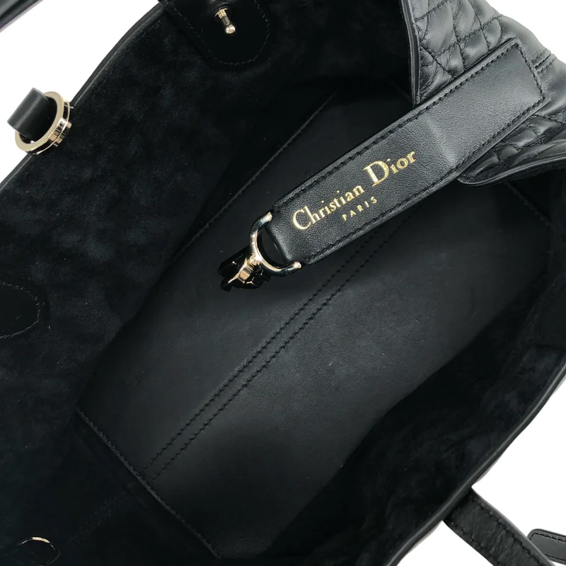 Christian Dior / クリスチャンディオール | マクロカナージュ トゥジュール レザーハンドバッグ |