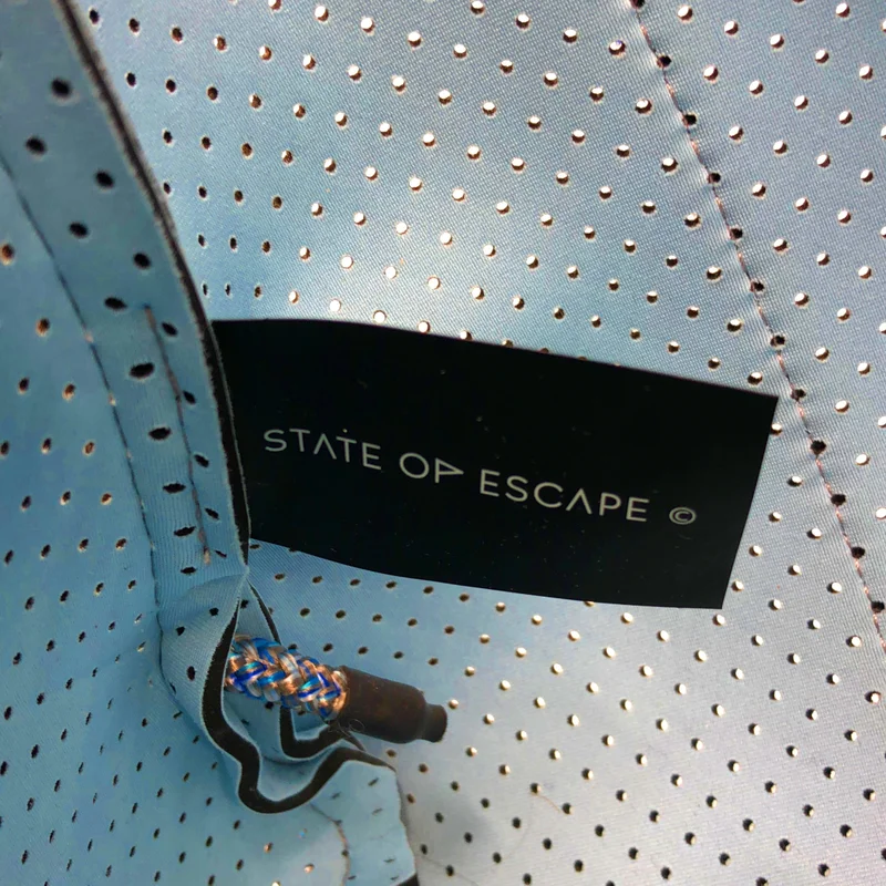STATE OF ESCAPE / ステイトオブエスケープ | ポーチ付き トートバッグ |