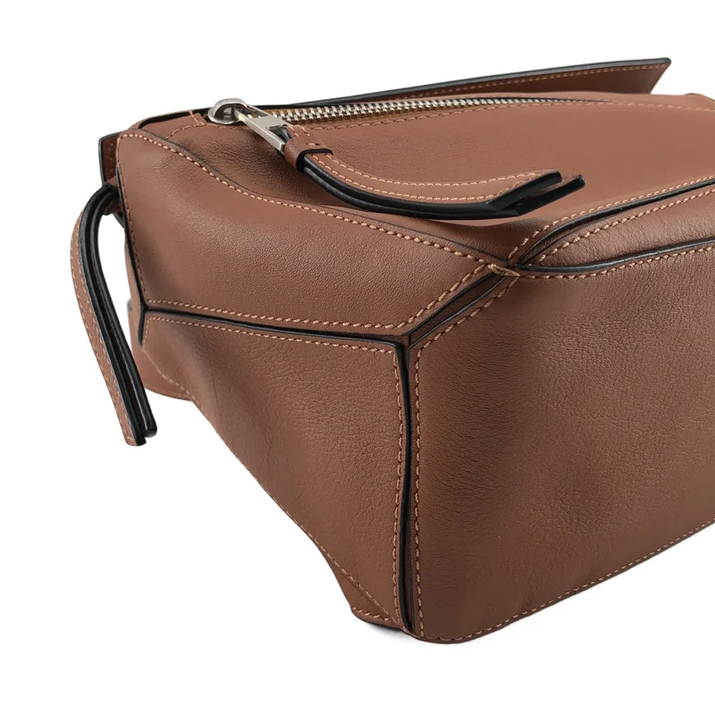 LOEWE / ロエベ | レザー パズル バムバッグ スモール |