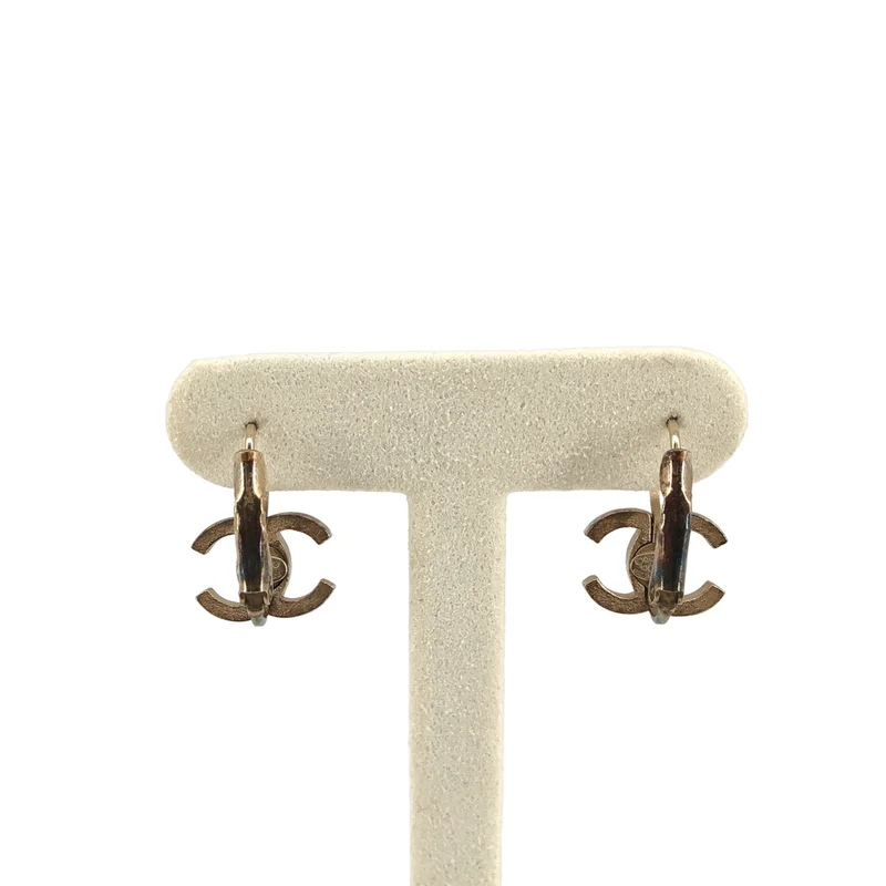 CHANEL / シャネル | ココマーク ピアス |