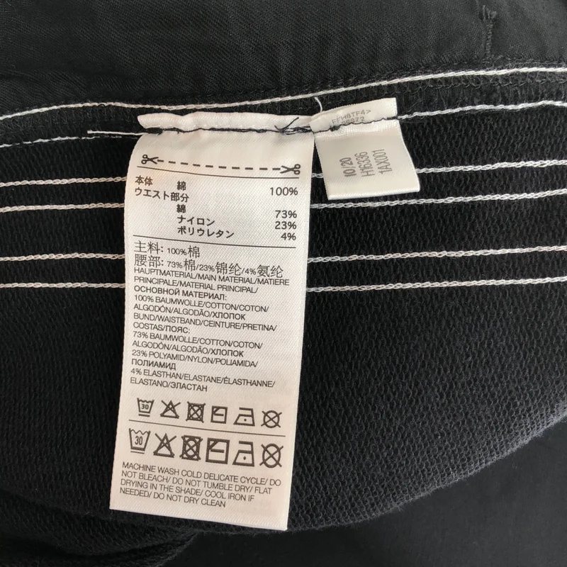 Y-3 / ワイスリー | スリーストライプ ラバーロゴ ショートパンツ H16336 | S | メンズ