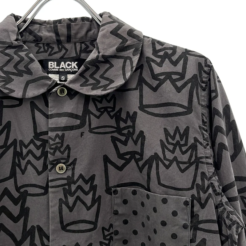 BLACK COMME des GARCONS / ブラックコムデギャルソン | 2013SS | コットン クラウンプリント 丸襟 シャツ | S | メンズ