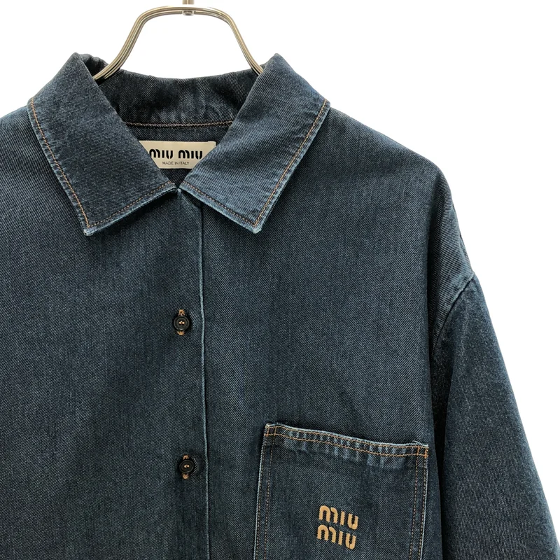 miu miu / ミュウミュウ | 2023SS | リヨセル ロゴ 刺しゅう デニムシャツ | 36 | レディース