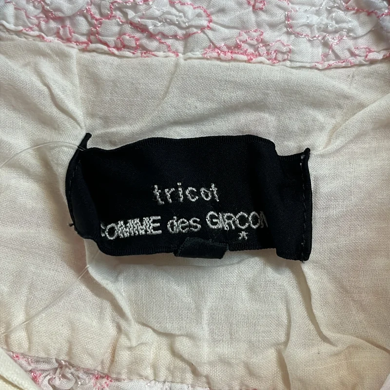 tricot COMME des GARCONS / トリココムデギャルソン | 2017SS | コットン シワ加工 フラワー刺しゅう ラウンドカラー 半袖シャツ | S | レディース