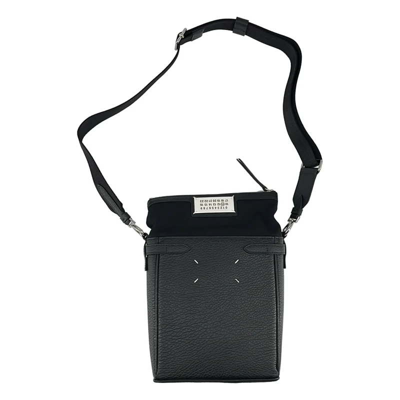 Maison Margiela / メゾンマルジェラ | 5AC Camera Bag Vertical /  ショルダーバッグ / ユニセックス | UNI | レディース
