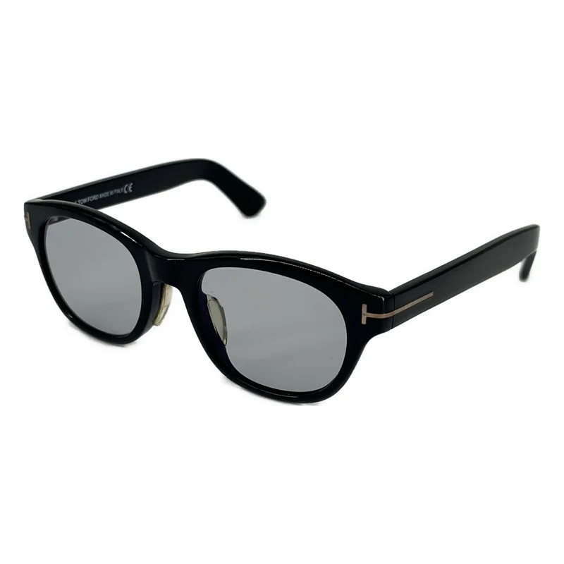 TOM FORD サングラス ブラック TF530-F 51□20 145 TOM FORD / トムフォード | TF530 / O Keefe / アイウェア メガネ