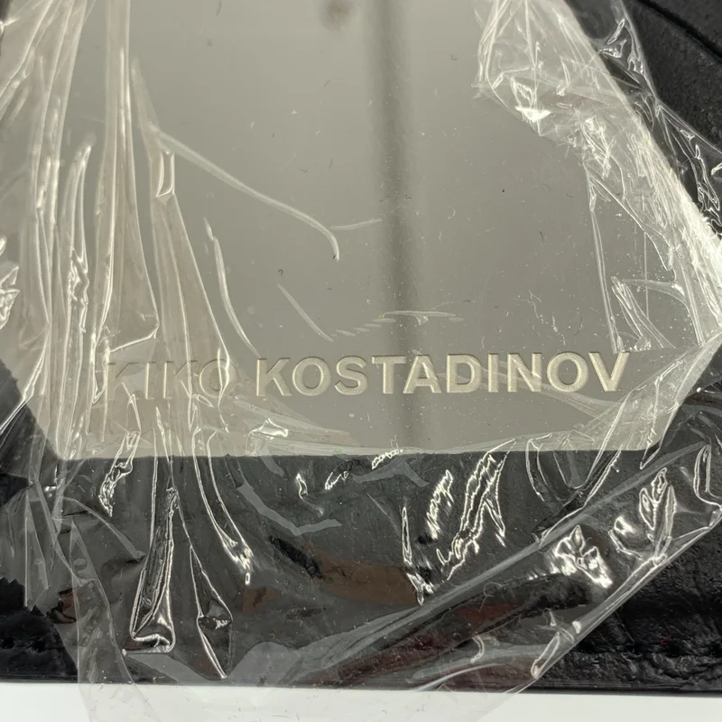 Kiko Kostadinov / キココスタディノフ | 2025SS | OHNE KEYCASE ジオメトリック レザー キーケース |