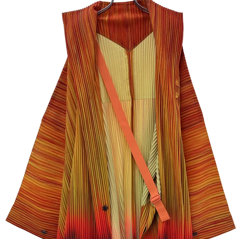 HOMME PLISSE ISSEY MIYAKE / オムプリッセイッセイミヤケ | PAINT BRUSH CLOSE-UP ロングコート HP61JA215 | 3 | メンズ