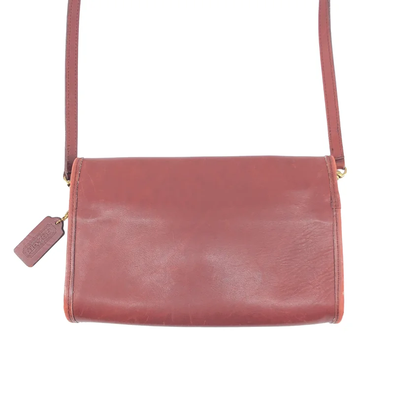 COACH / コーチ | レザー フラップ ショルダーバッグ ポシェット | – KLD