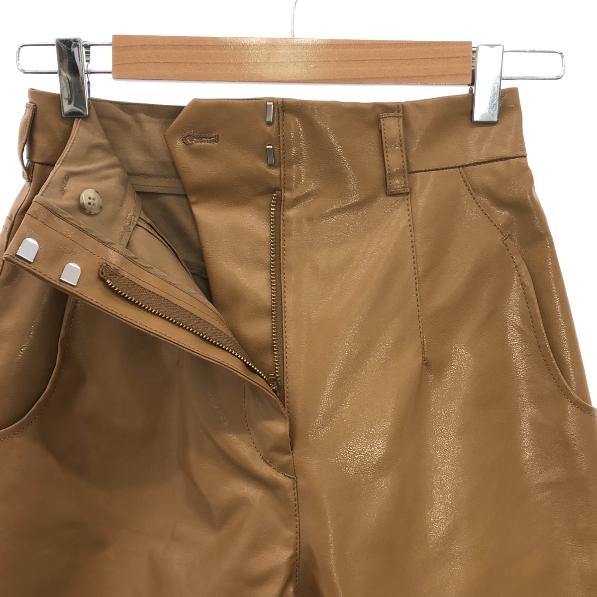 Mame Kurogouchi / マメクロゴウチ | 2024SS | Coated Cotton Gabardine Wide Trousers ギャバジン パンツ | 1 | レディース